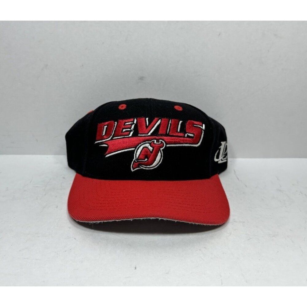 Vintage New Jersey Devils Logo Athletic Snapback Hat Cap Black Red